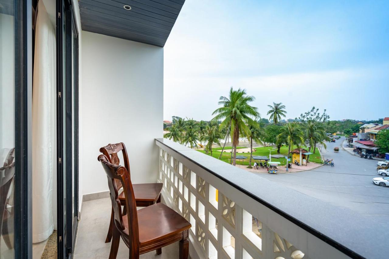 The Present River Villa Hội An Extérieur photo