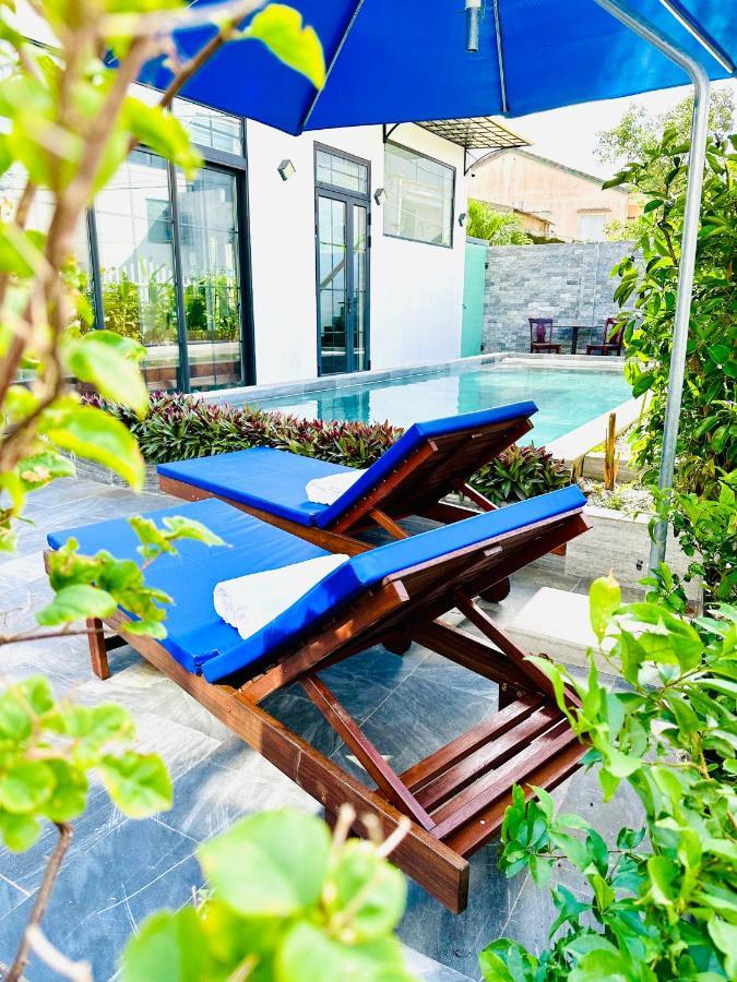 The Present River Villa Hội An Extérieur photo